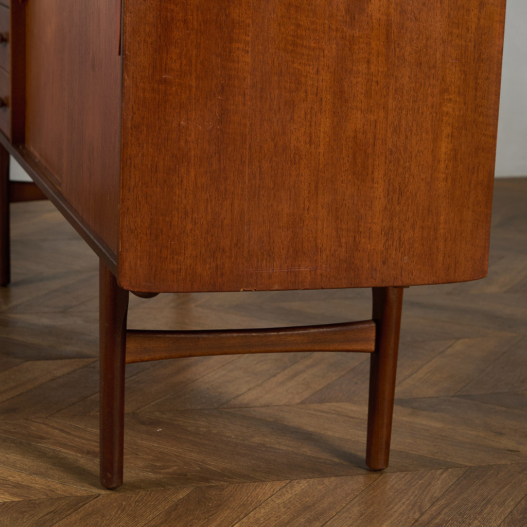 イギリス ヴィンテージ サイドボード