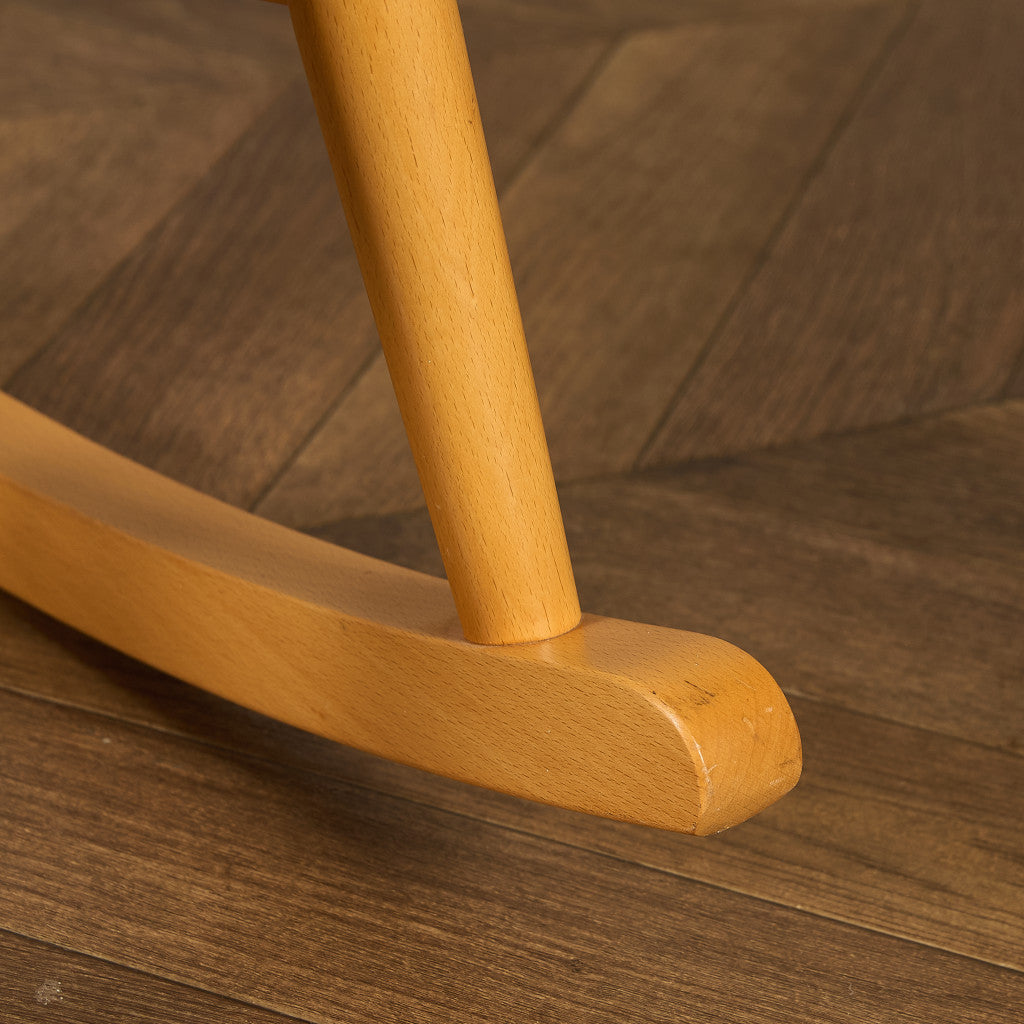 ヴィンテージ スワンバック ロッキングチェア ラウンド型メタルラベル