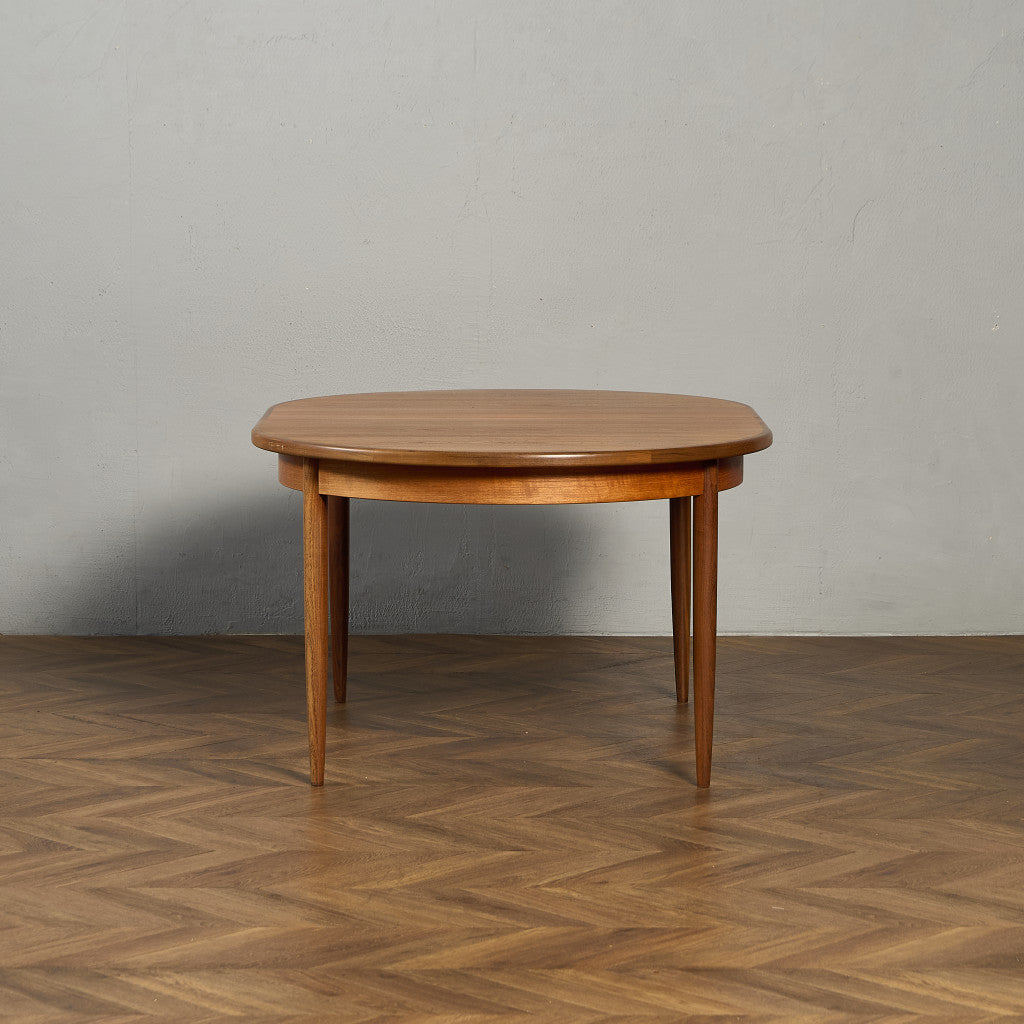 ヴィンテージ エクステンション オーバルダイニングテーブル