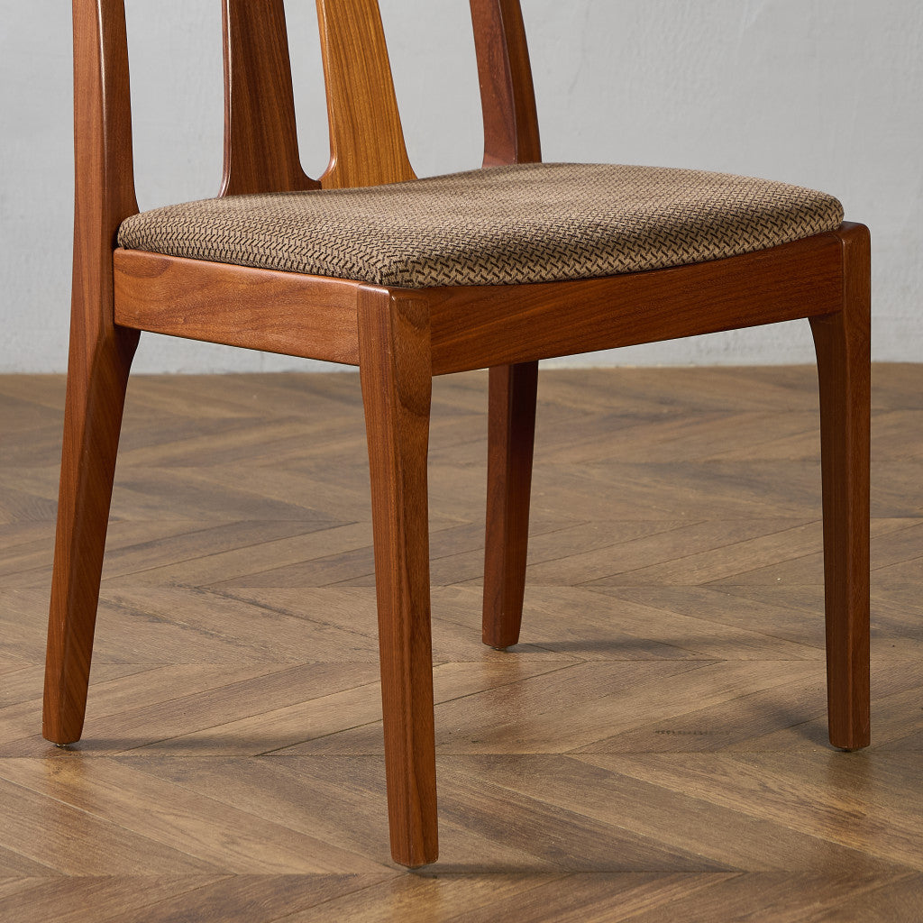 ダイニングチェア