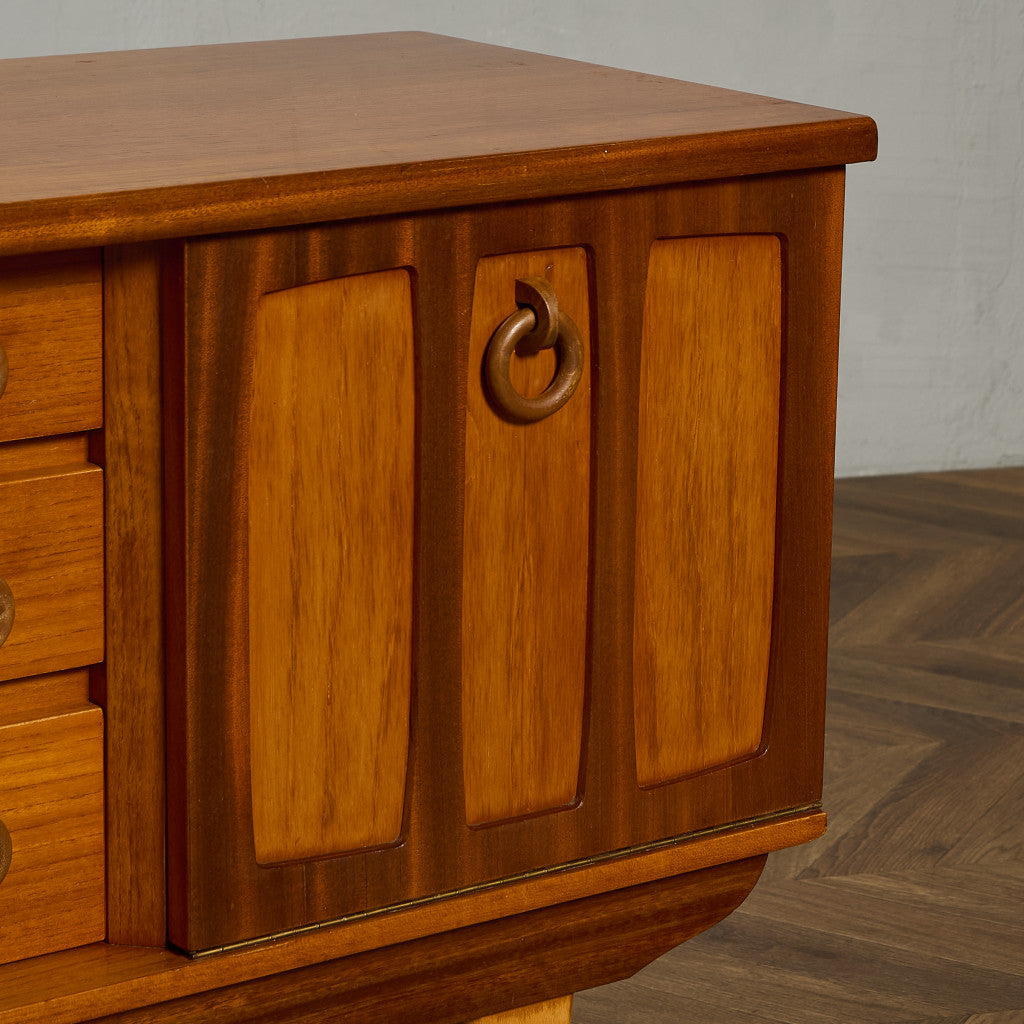 ヴィンテージ サイドボード