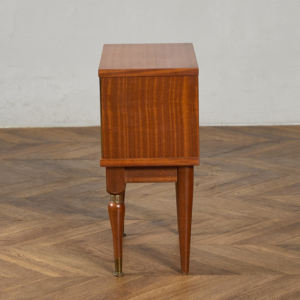 英国 ヴィンテージ ベッドサイドキャビネット