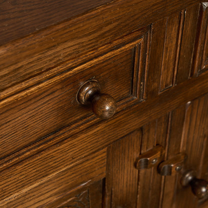 英国 クラシック 拡張天板付き サイドボード