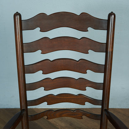 英国クラシック ラダーバック アームチェア