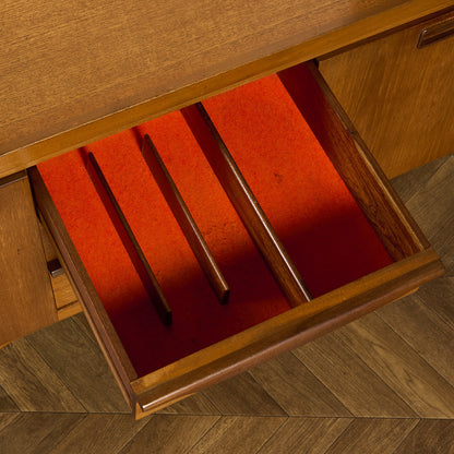 ヴィンテージ サイドボード