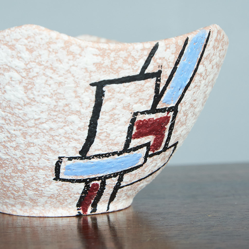 German Art Pottery ボウル