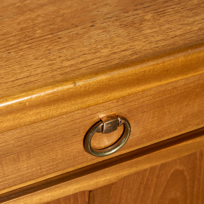 十字扉 ヴィンテージ サイドボード