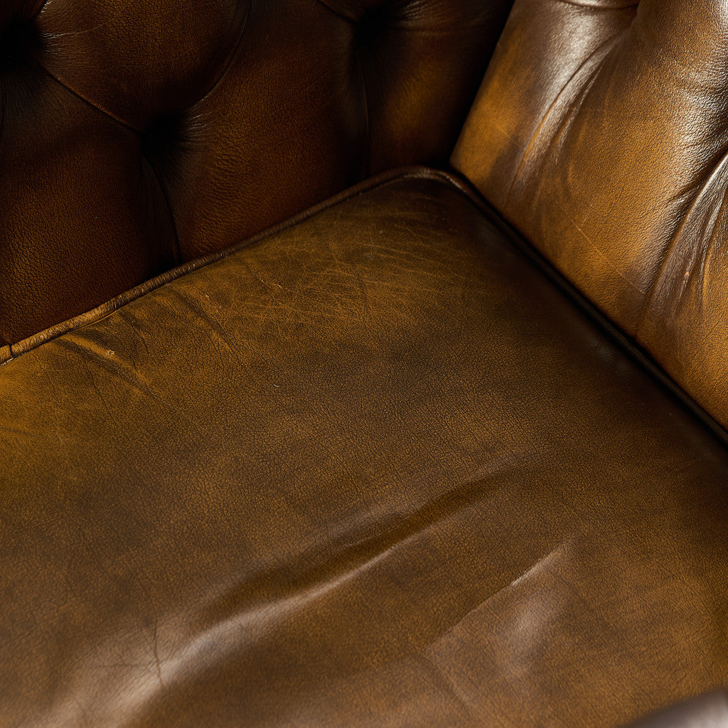 英国 クラシック チェスターフィールド ソファ