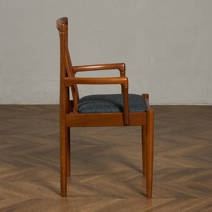 スラットバック アームチェア 座面張替え済み (LUUM)