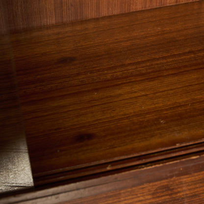 Brandon ヴィンテージ ガラスキャビネット