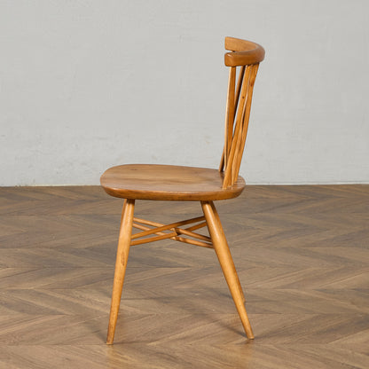 ラティスドチェア