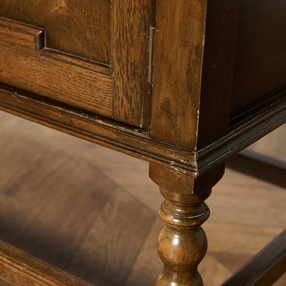 英国 クラシック ウェルシュドレッサー  食器棚