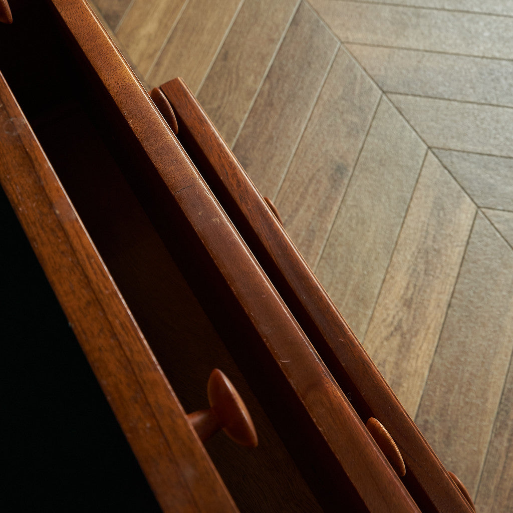 Vesper Furniture ヴィンテージ サイドボード