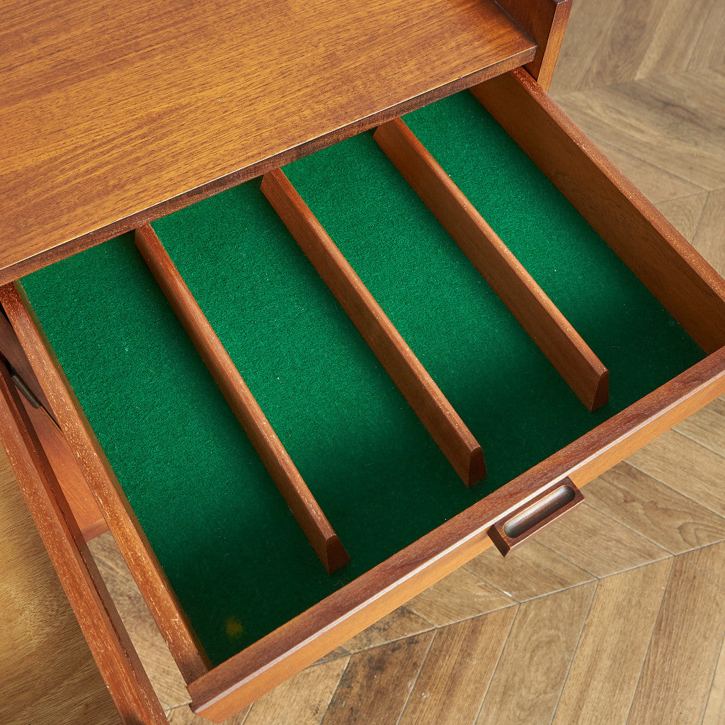 メレデュー Meredew ヴィンテージ サイドボード #84678 – camori