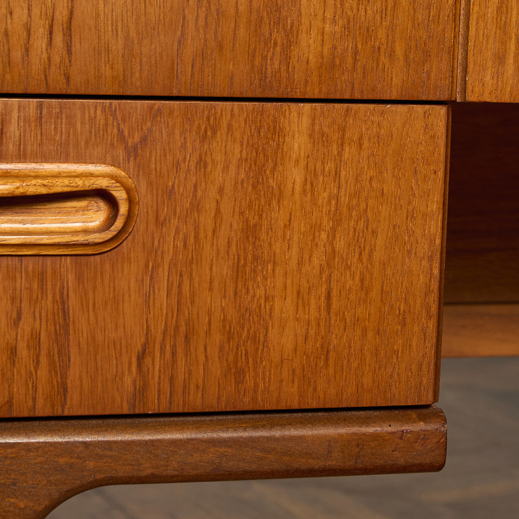 ヴィンテージ ドレッシングデスク 両袖デスク