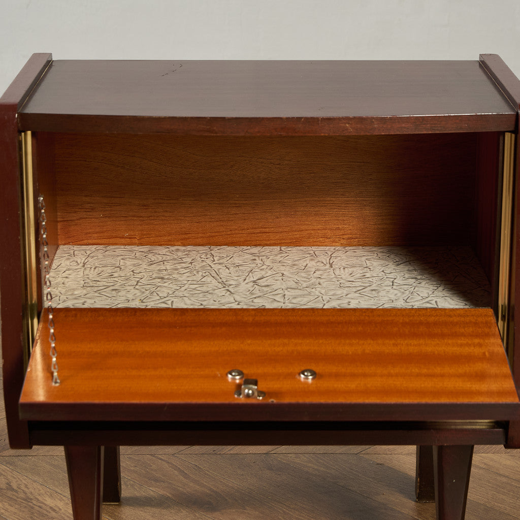 英国 ヴィンテージ ベッドサイド キャビネット