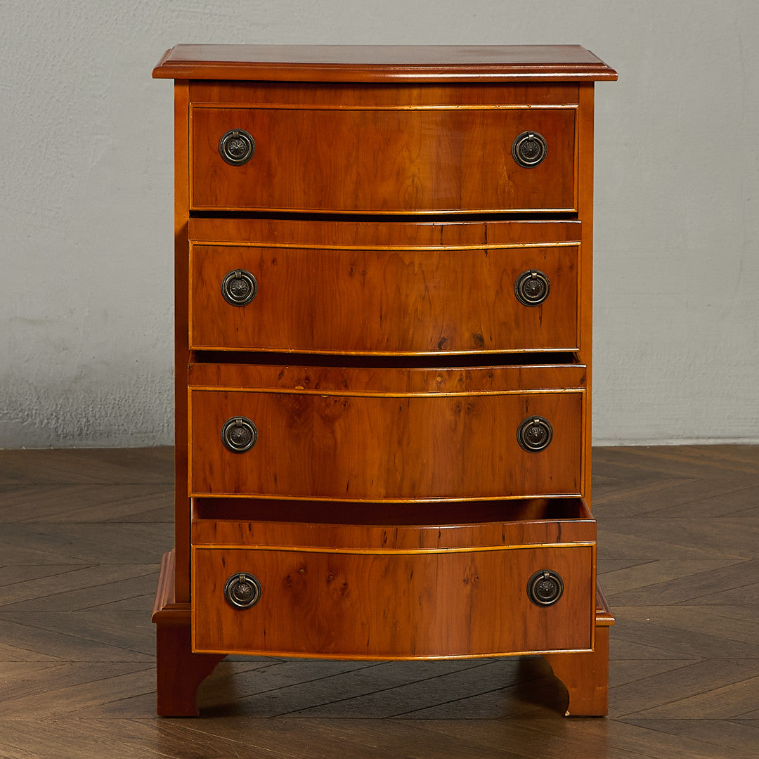 英国 クラシック サイドチェスト