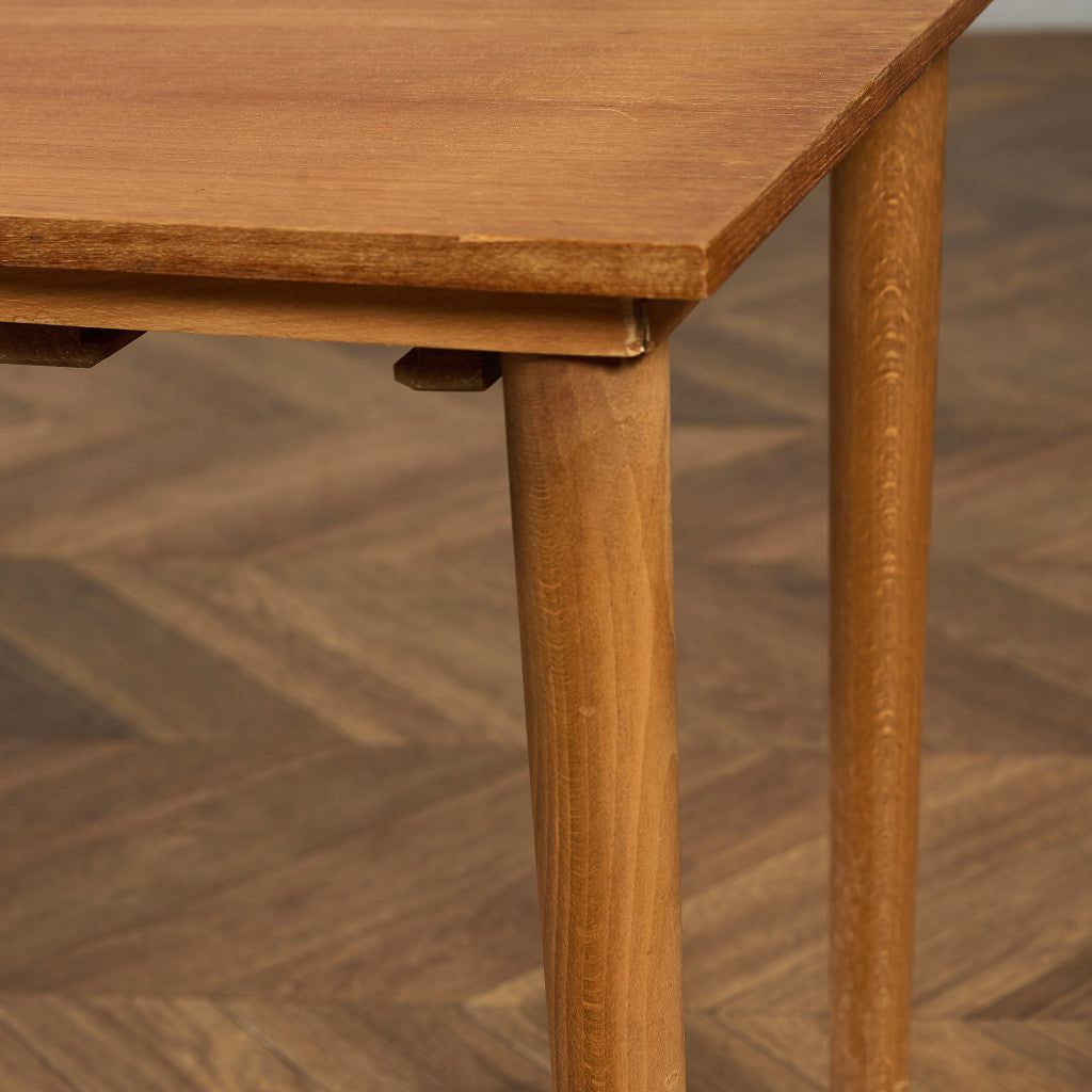 Novy Domov ヴィンテージ ネストテーブル