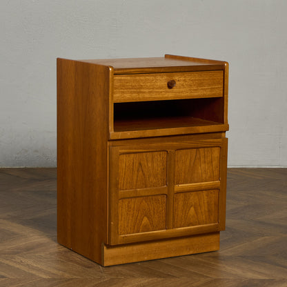 ヴィンテージ 十字扉 スモール キャビネット