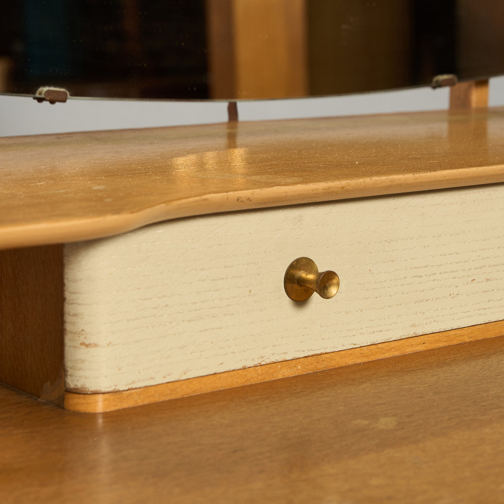 Advance Furniture ヴィンテージ ドレッシングチェスト ドレッサー