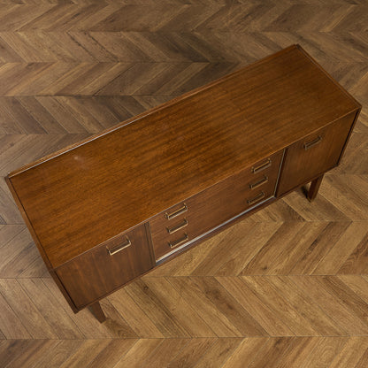 Brass-fitted Tola  ヴィンテージ サイドボード (4005)