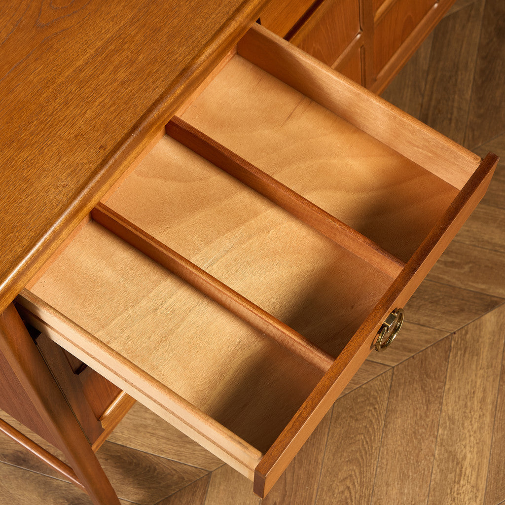 十字扉 ヴィンテージ サイドボード