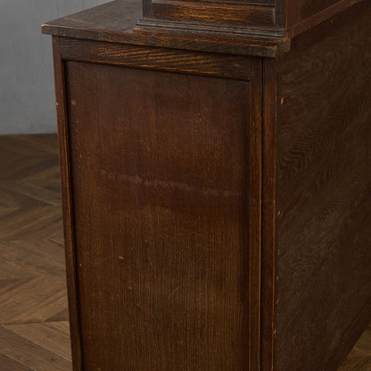 英国 クラシック コートカップボード