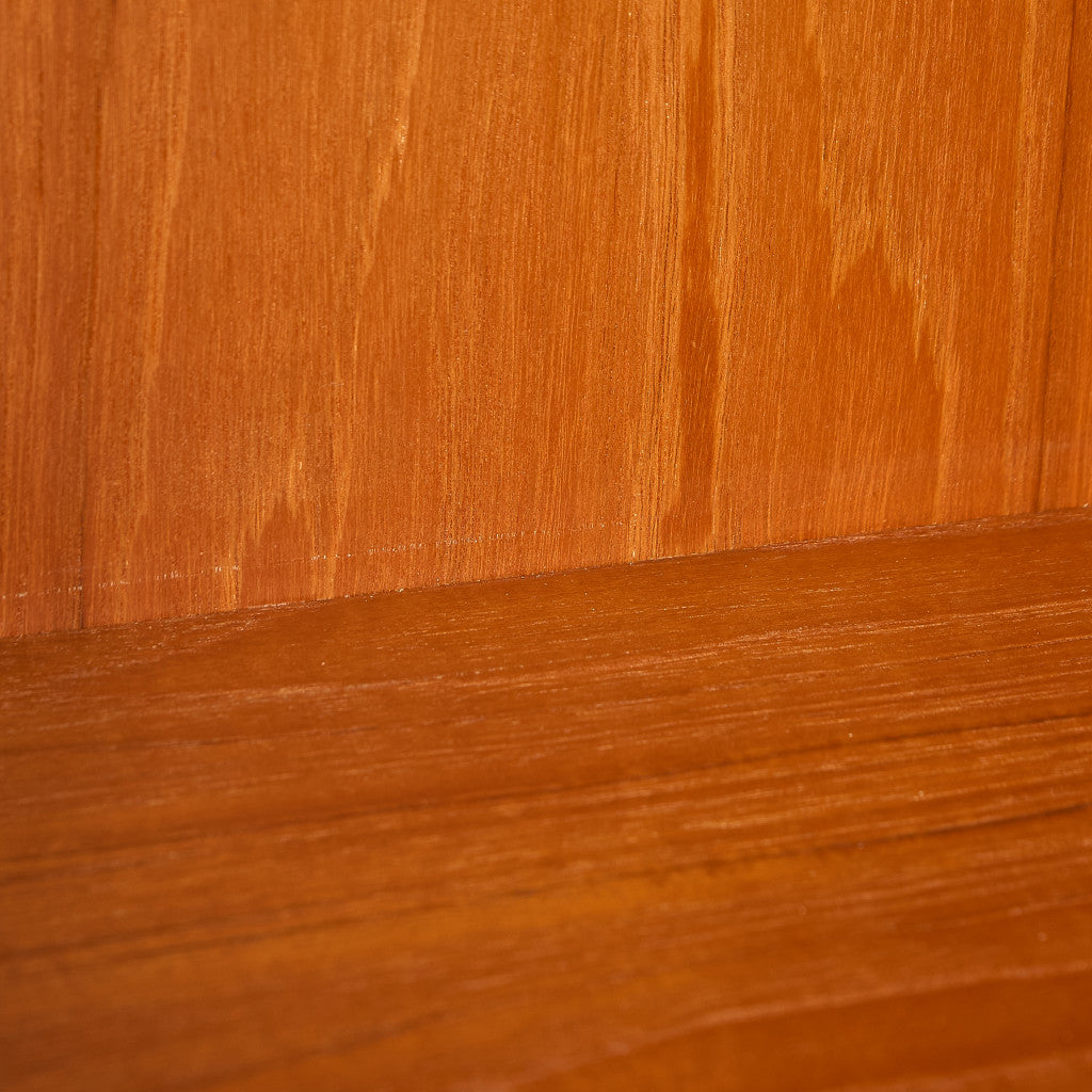 Fresco ガラス ブックケース カスタム アイアン ヘアピンレッグ