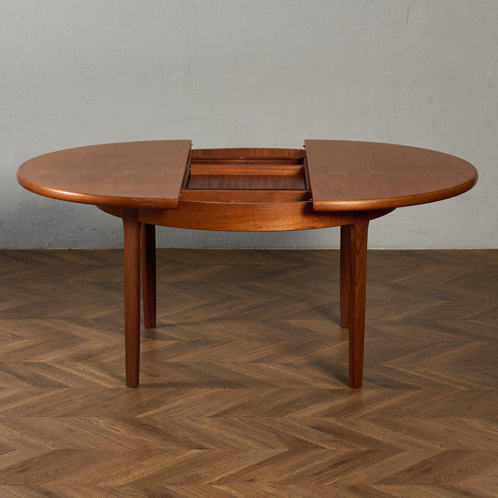 エリオッツ・オブ・ニューべリー Elliotts Of Newbury ヴィンテージ エクステンション ラウンド ダイニングテーブル #98394