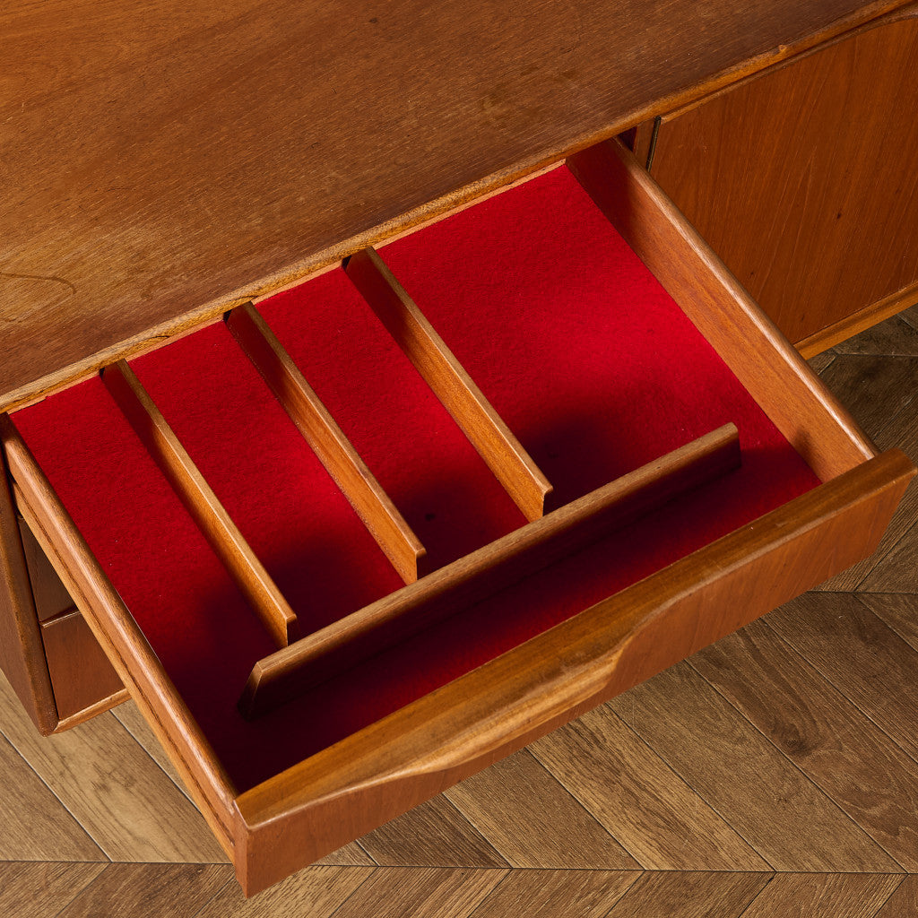 ヴィンテージ サイドボード