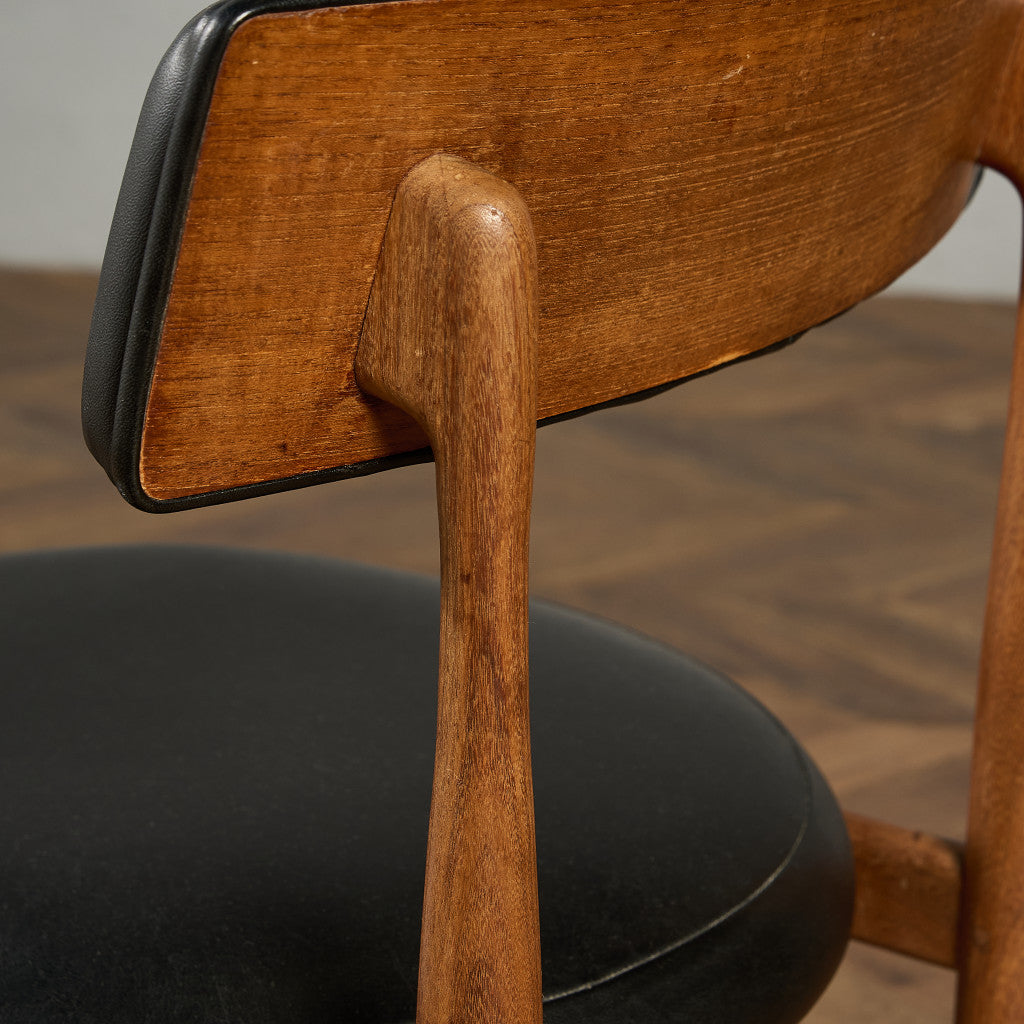 サーキュラーチェア