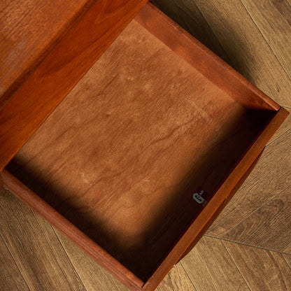 Fresco ナイトテーブル