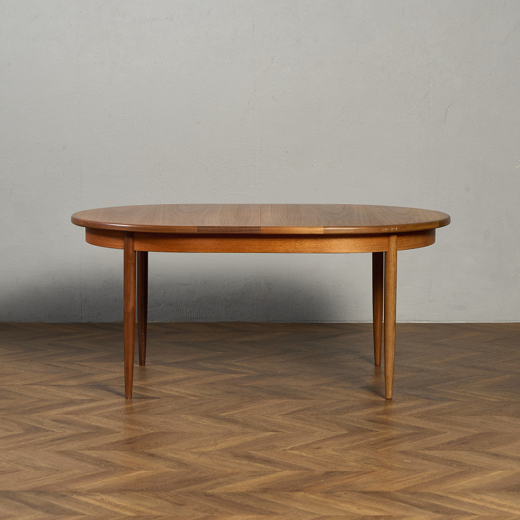ヴィンテージ エクステンション オーバルダイニングテーブル