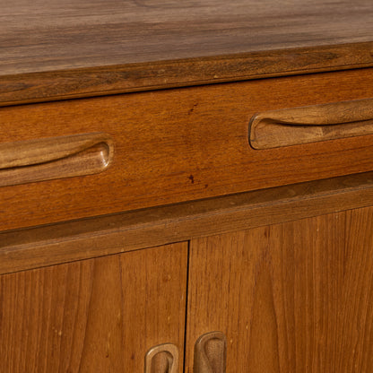 Fresco ヴィンテージ 脚付き サイドボード (4072)