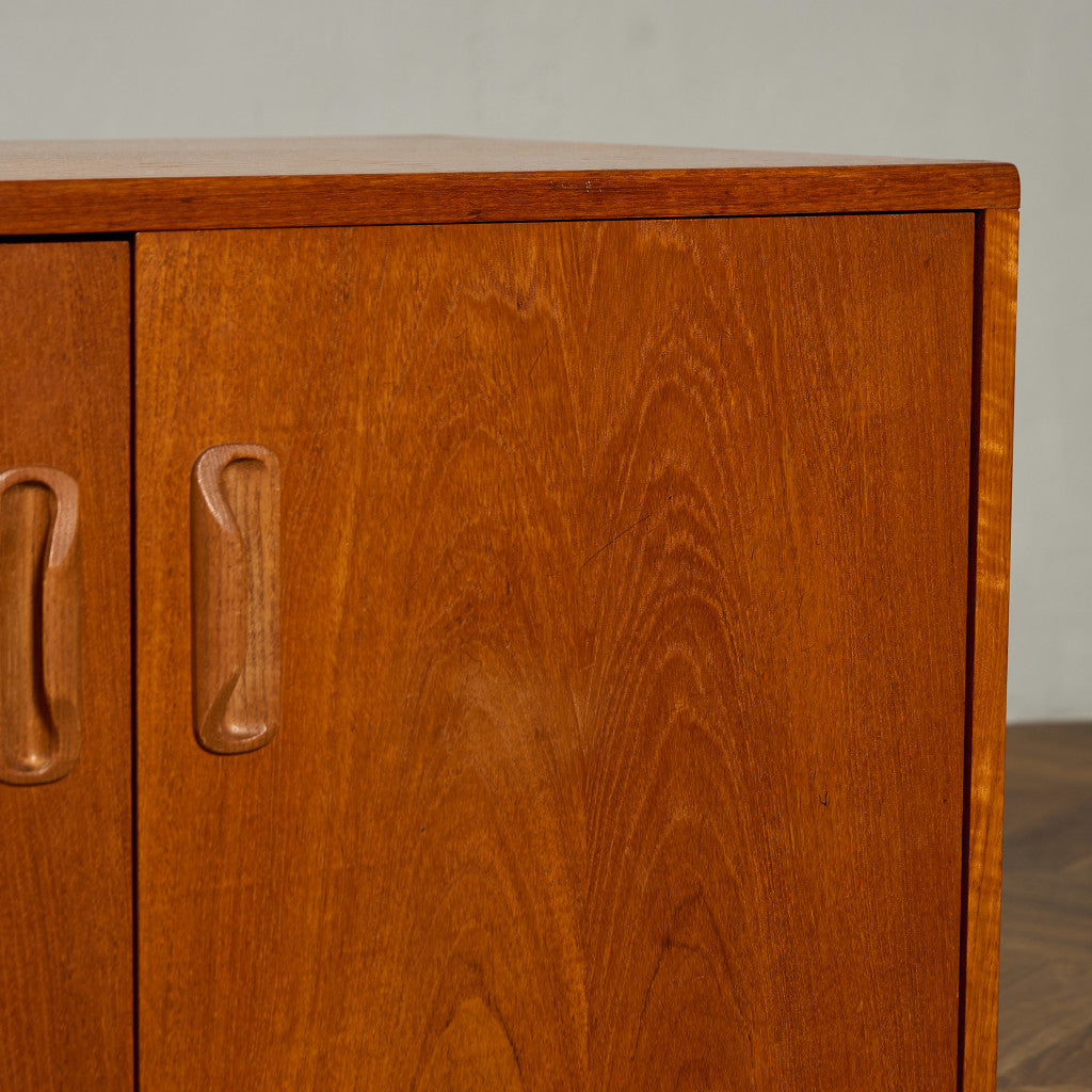 Fresco ヴィンテージ サイドボード カスタム アイアン ヘアピンレッグ