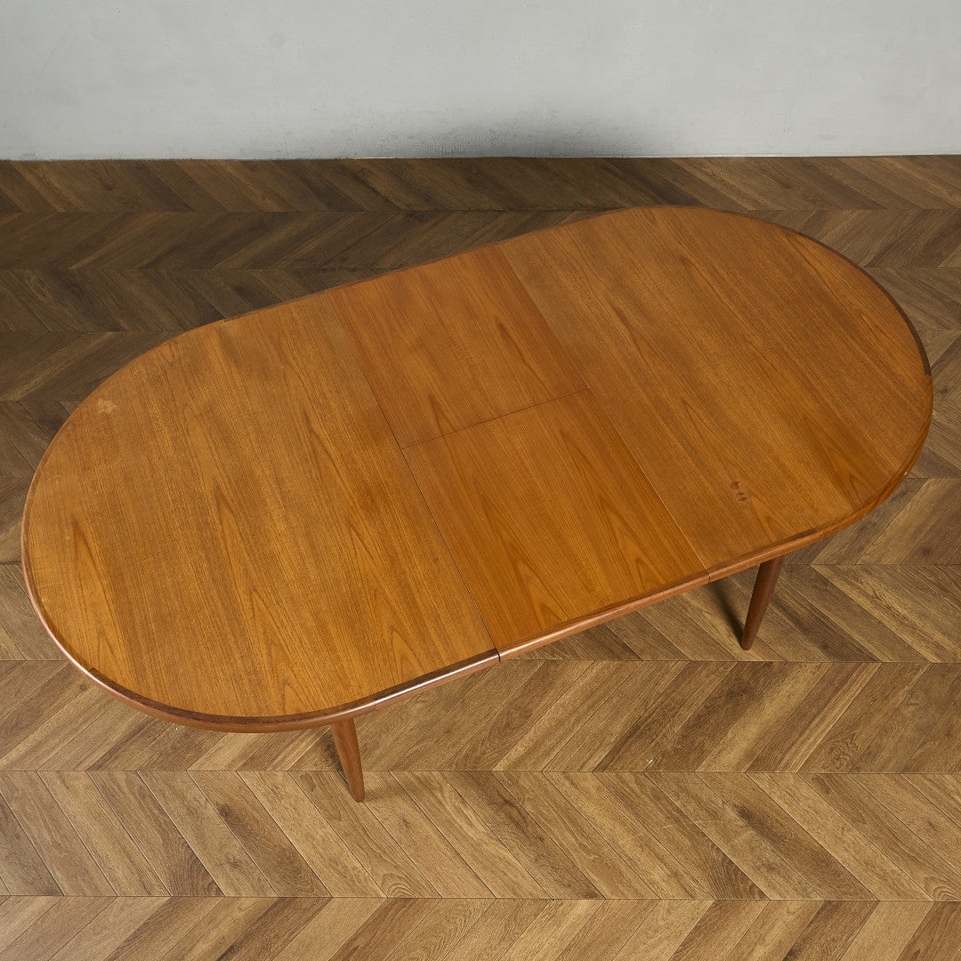 ヴィンテージ エクステンション オーバルダイニングテーブル