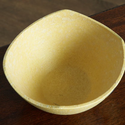 German Art Pottery ボウル