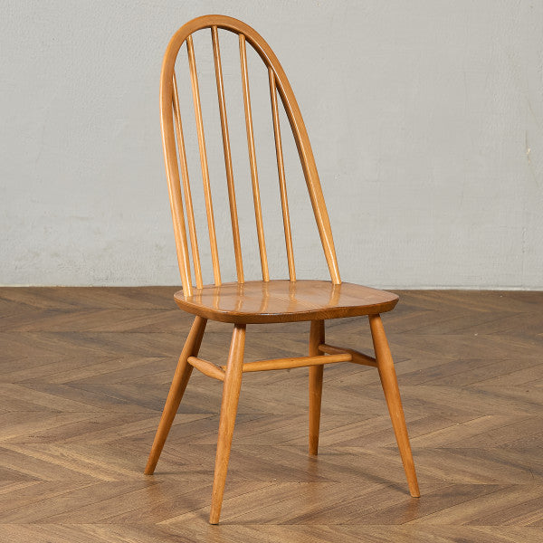 Ercol クエーカーチェア – camori ヴィンテージ家具・北欧インテリアの Ercol クエーカーチェア – camori ヴィンテージ家具・北欧インテリアの