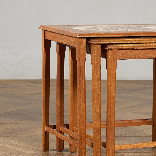 デンマーク TOFTEN タイルトップ ネストテーブル