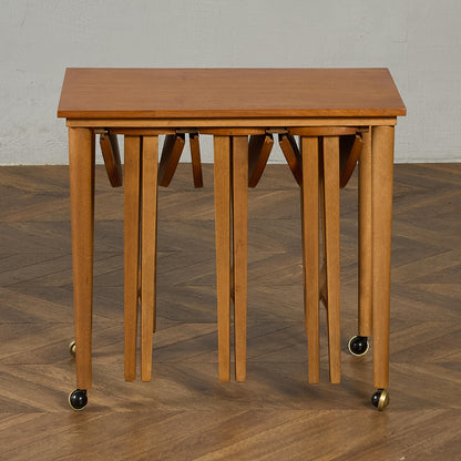 Novy Domov ヴィンテージ ネストテーブル