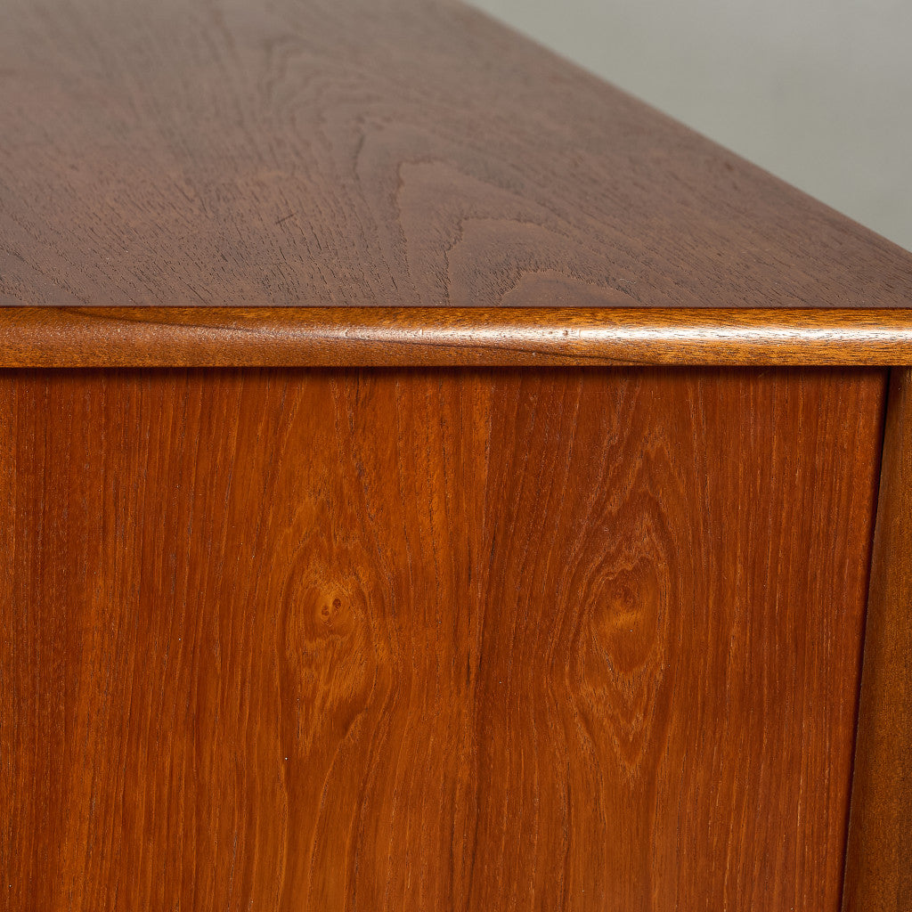 ヴィンテージ サークルサイドボード