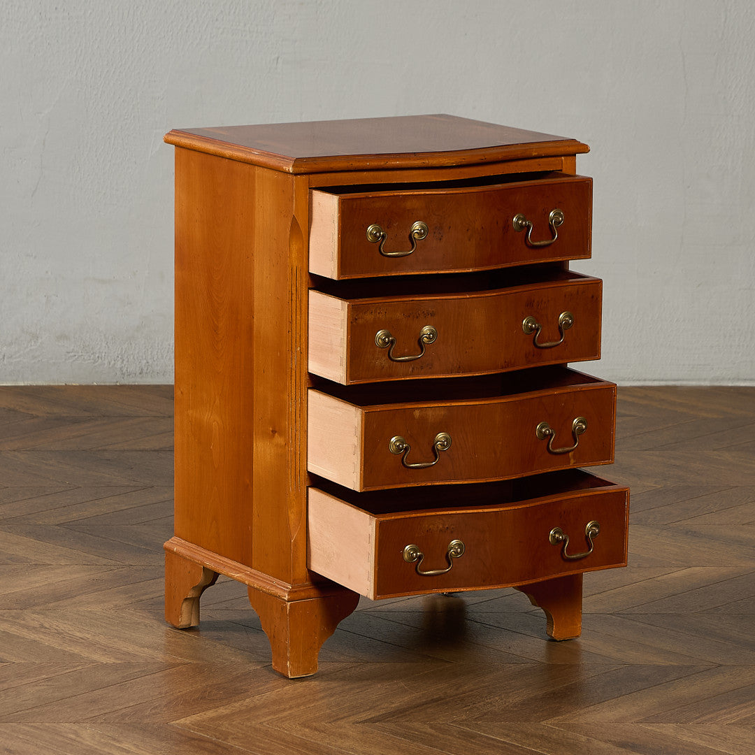 英国 クラシック サイドチェスト