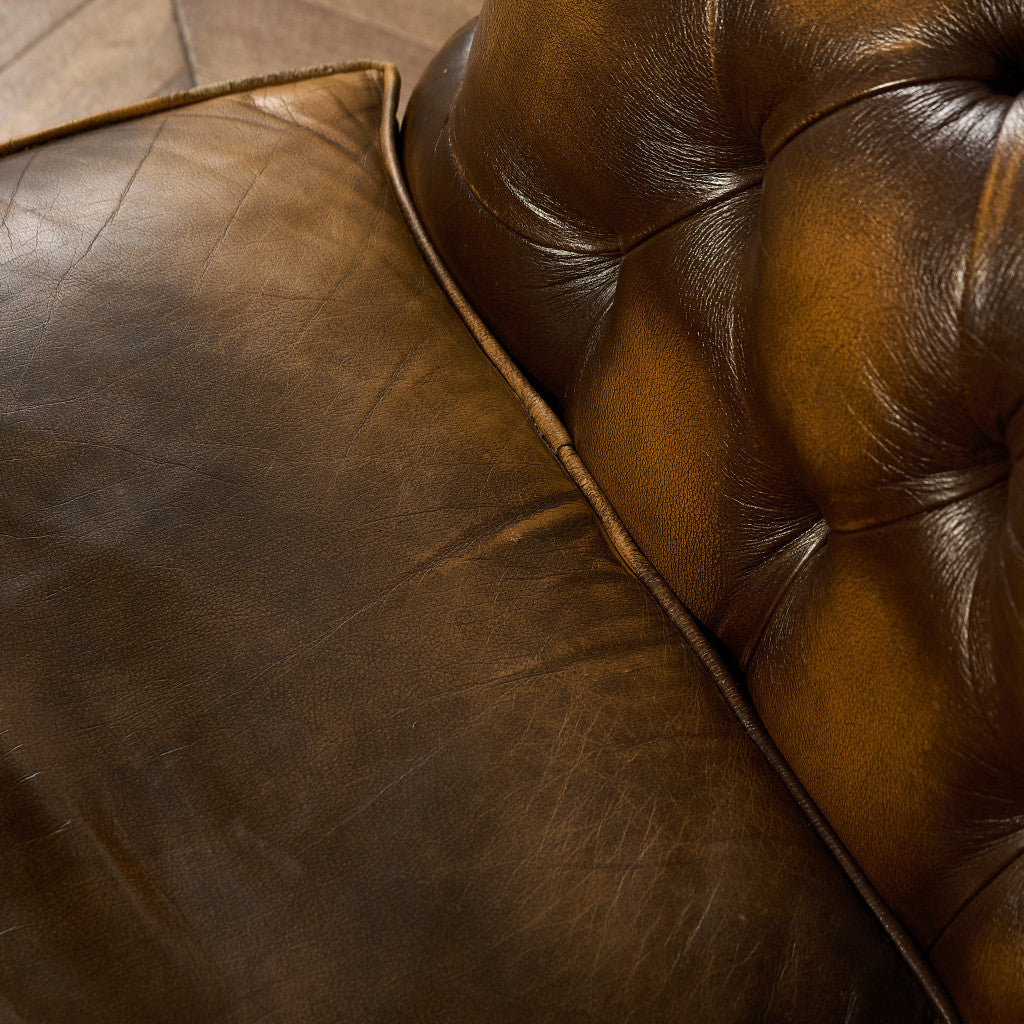 英国 クラシック チェスターフィールド ソファ