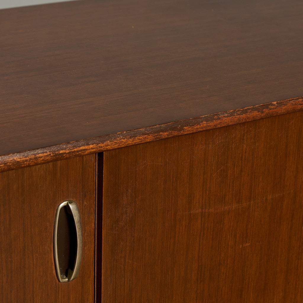 Brasilia クロームハンドル サイドボード