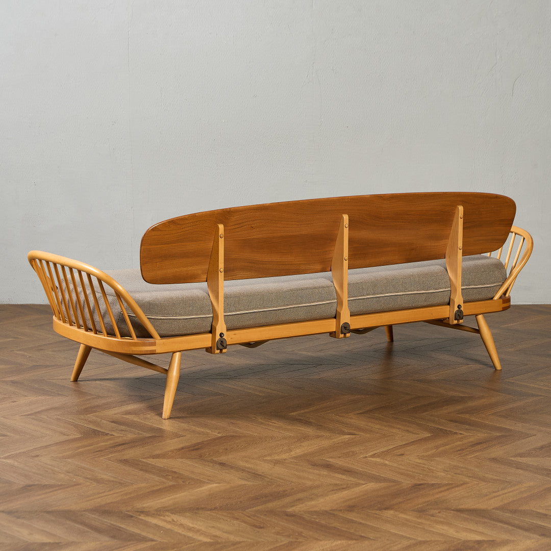 ウィンザー スタジオカウチソファ デイベッド