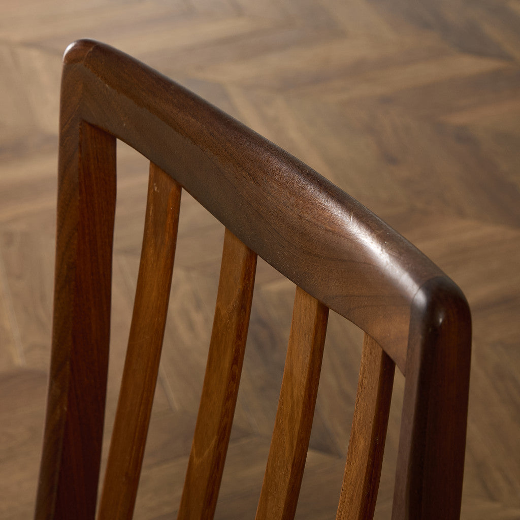 スラットバックチェア (4540)