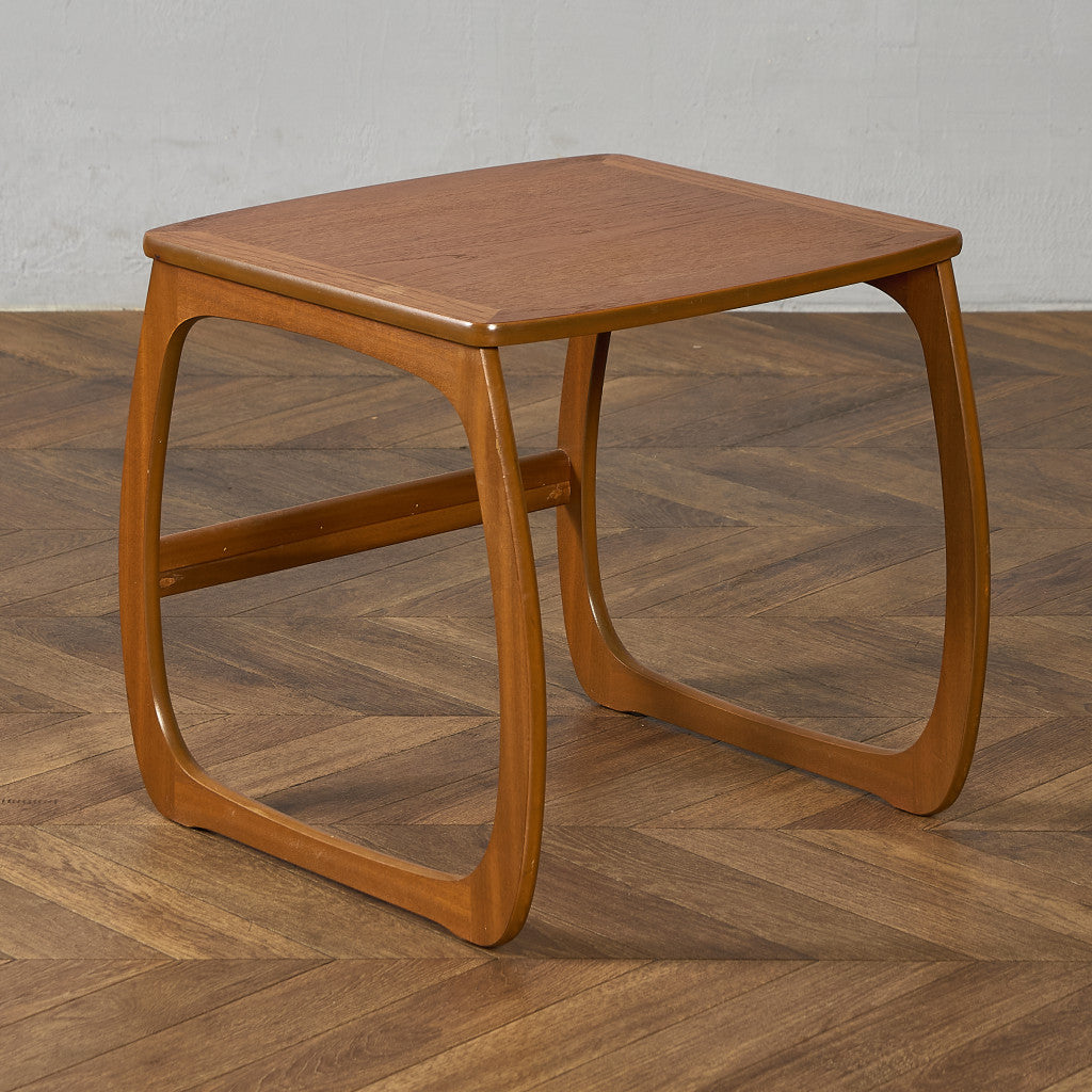 Burlington ネストテーブル