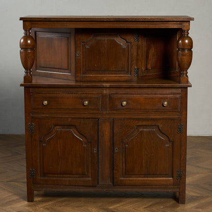 英国 クラシック コートカップボード 食器棚