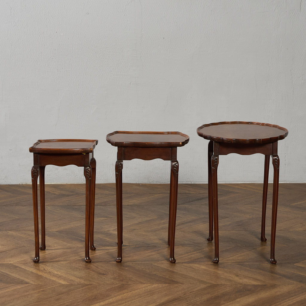 英国 クラシック ネストテーブル