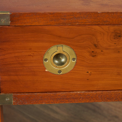 英国ヴィンテージ ベッドサイドキャビネット